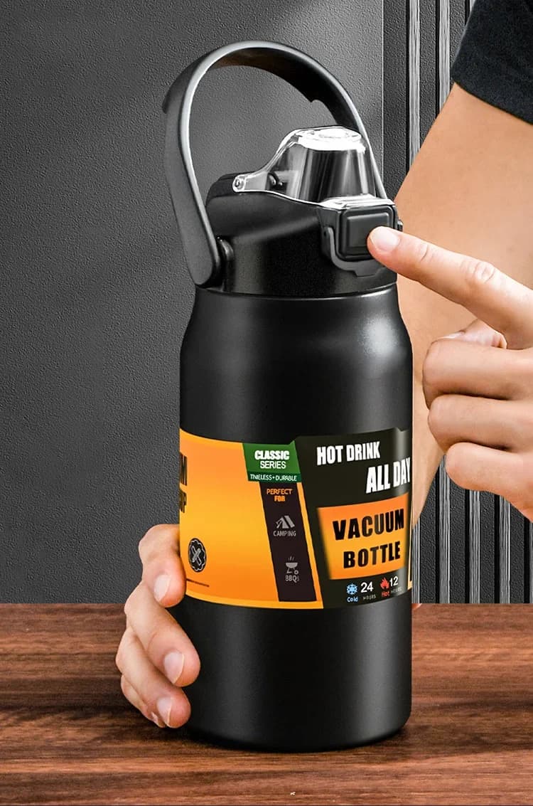 Tumbler Termos Luar Ruang dengan Straw 0.8-1.5L